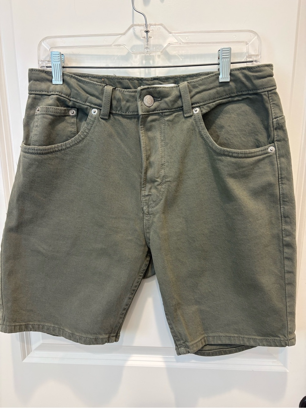 NWT Zara Men’s Olive Green Denim Shorts Size 31